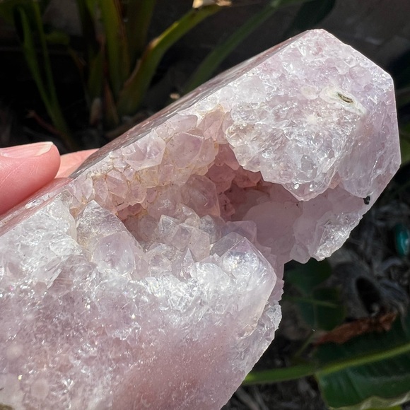 Brazilian Pink Amethyst Purple Flower Agate Tower - Picture 7 of 13